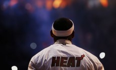 米兰登录入口-班凯罗生涯之夜闪耀，老鹰单节狂轰掘金奠定胜局