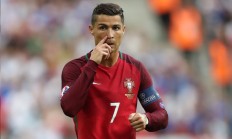 米兰体育官网-跨界统治力，新疆队单节风暴与约基奇在F1赛道的魔术接管