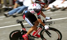 米兰体育下载-德甲争冠战焦点战，瑞士火力如何压制埃及式铁壁？