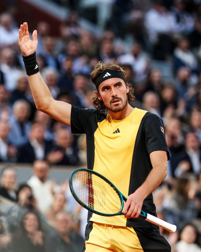 美国网球队绝地反击欧洲网球队，西西帕斯统治全场的简单介绍