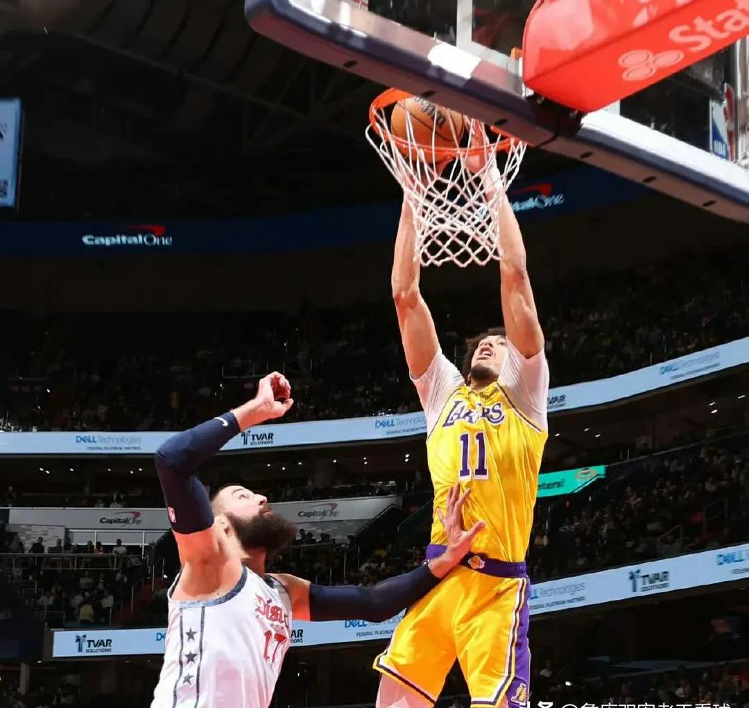 包含76人力克热火，浓眉哥高光表现的词条