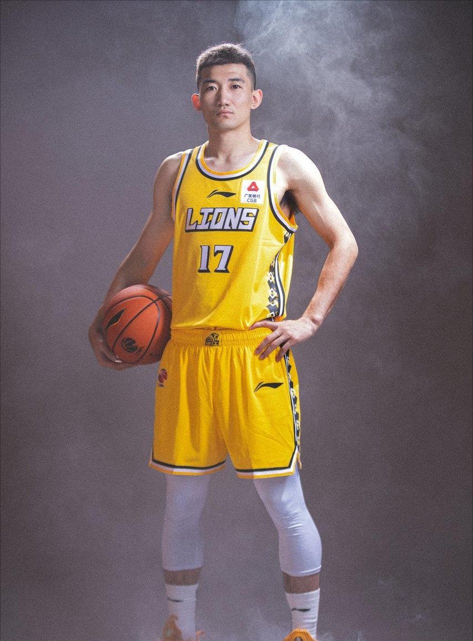 关于江苏队翻盘北京队，孙铭徽点燃赛场的信息