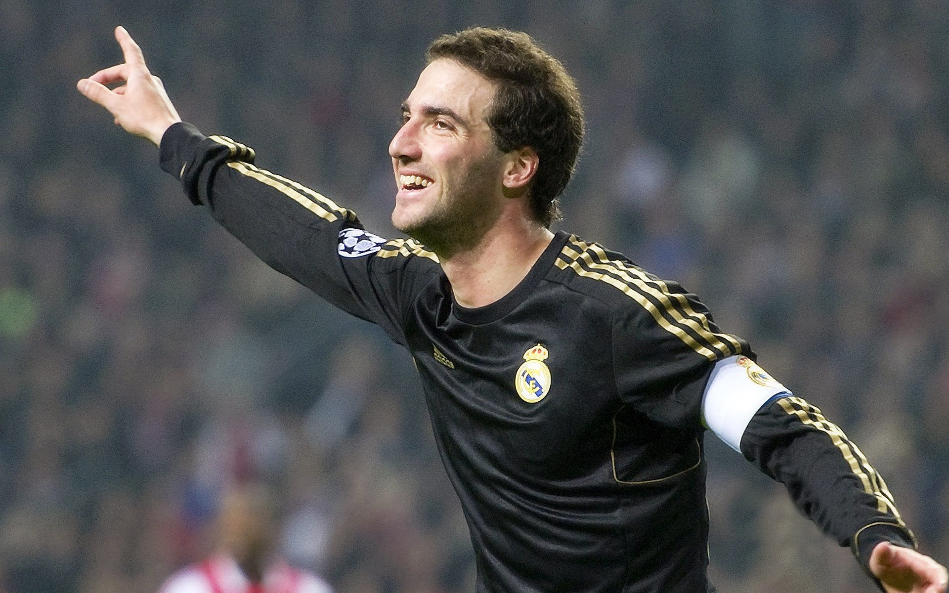 孤鹰破南天,布伦森主宰战局,老鹰爆冷击落十一冠王