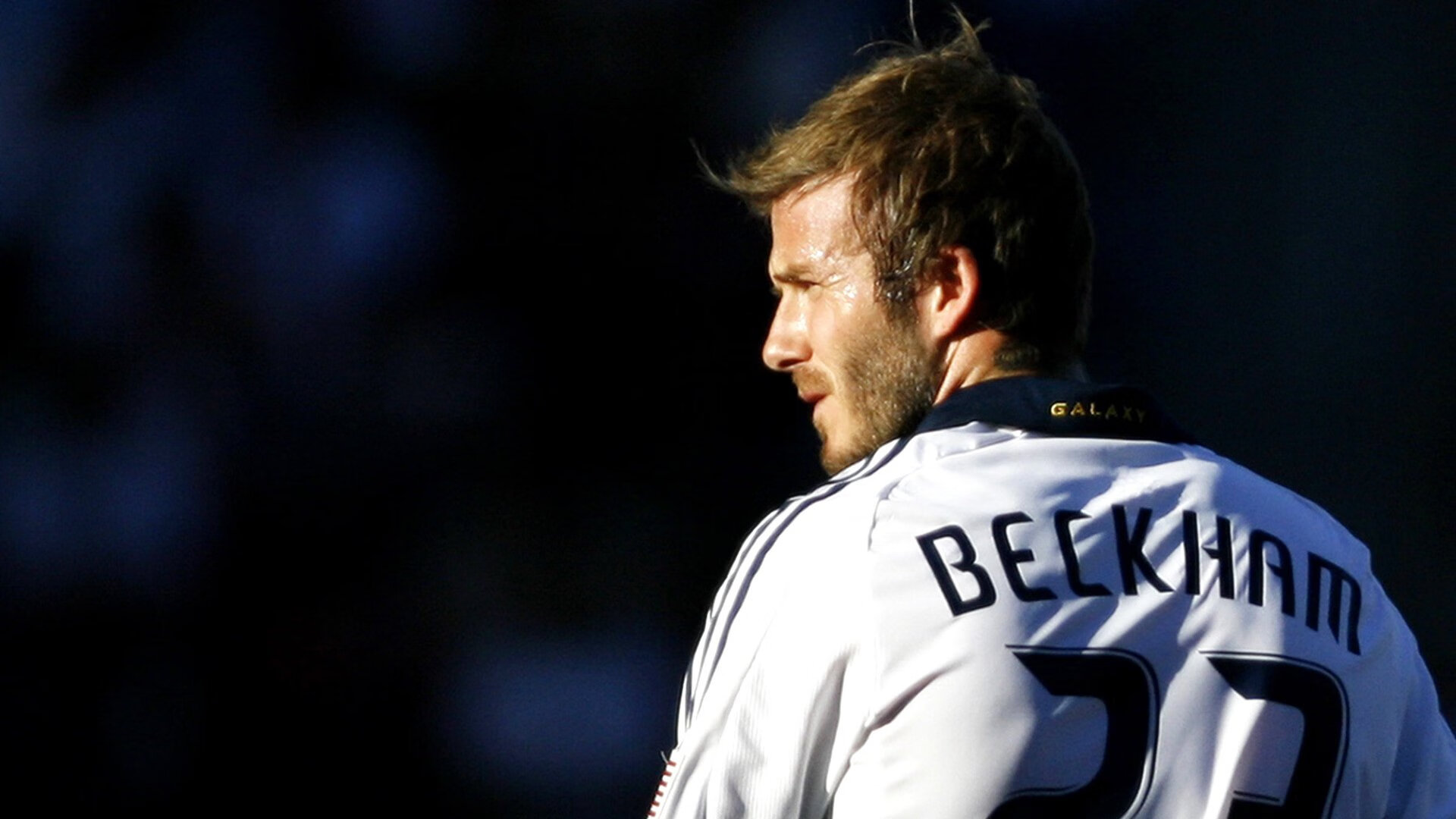 爵士鏖战广州队，麦科勒姆刷新纪录，一场跨越文化的篮球对话